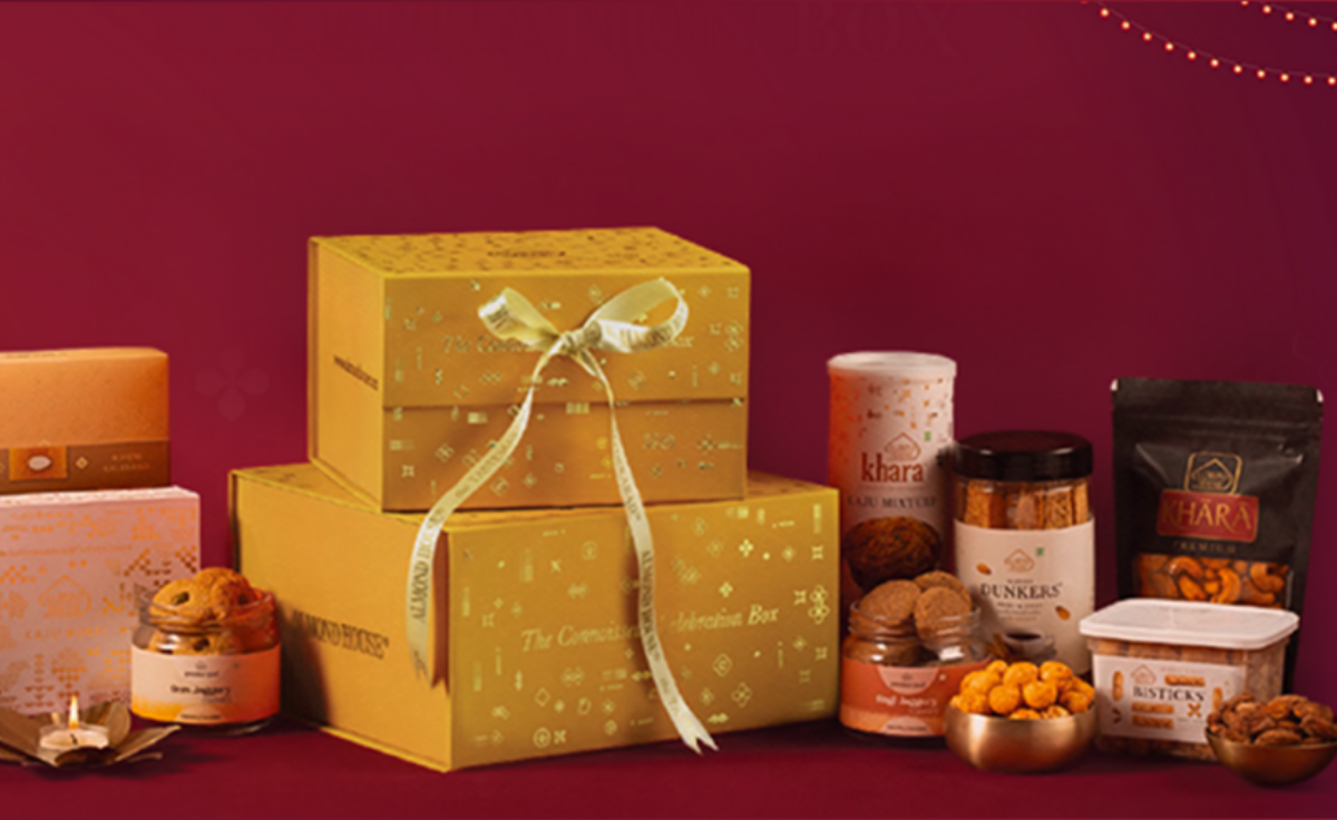 Send Online Diwali Gift Boxes to US from Anywhere