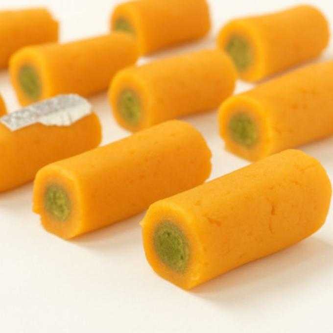 Badam Pista Roll