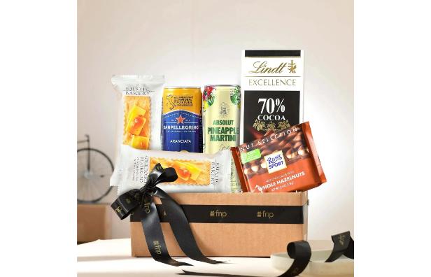 Sip N Savour Fusion Gift Hamper